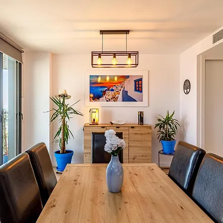 Cala Bay Apartment *